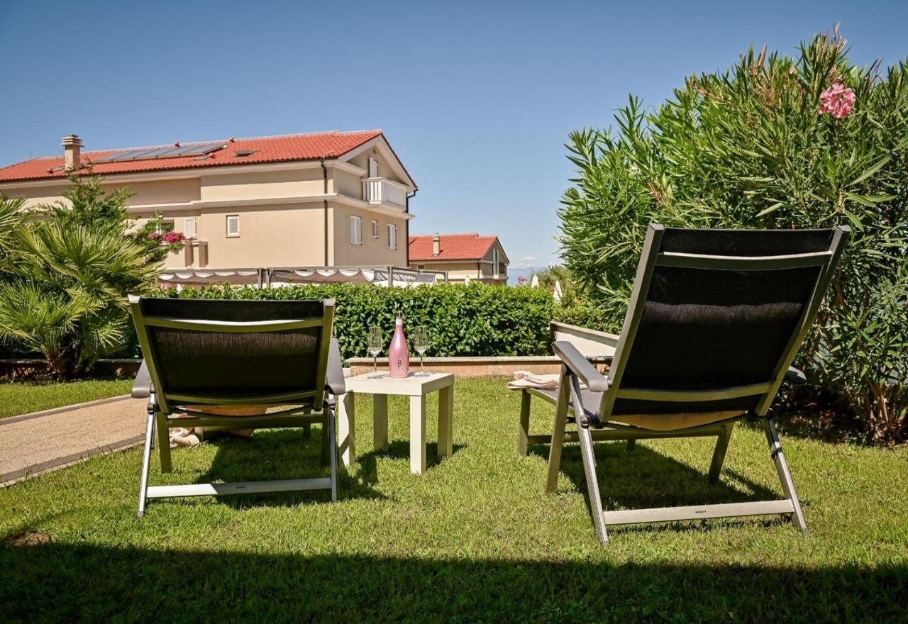 Apartments Iskra Малинска Экстерьер фото
