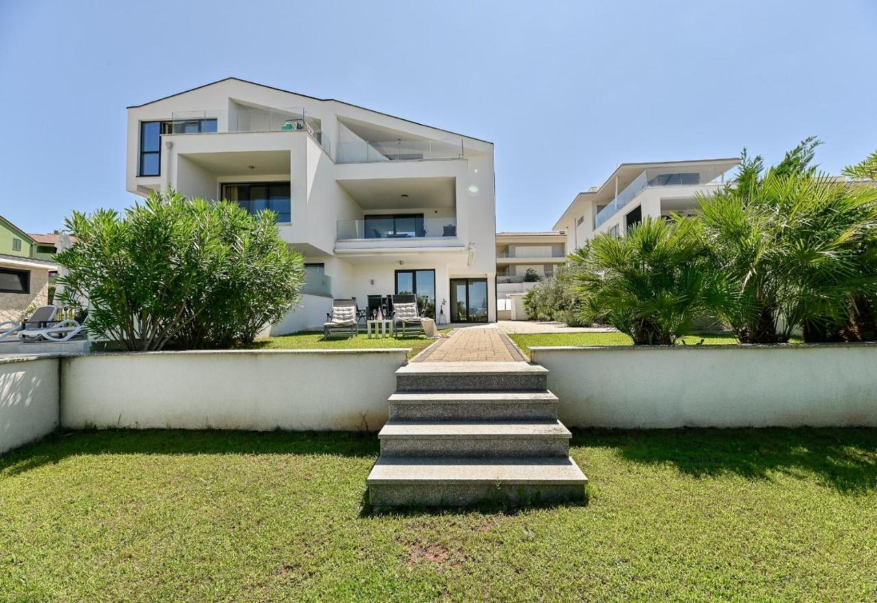 Apartments Iskra Малинска Экстерьер фото