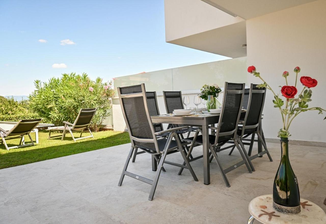 Apartments Iskra Малинска Экстерьер фото