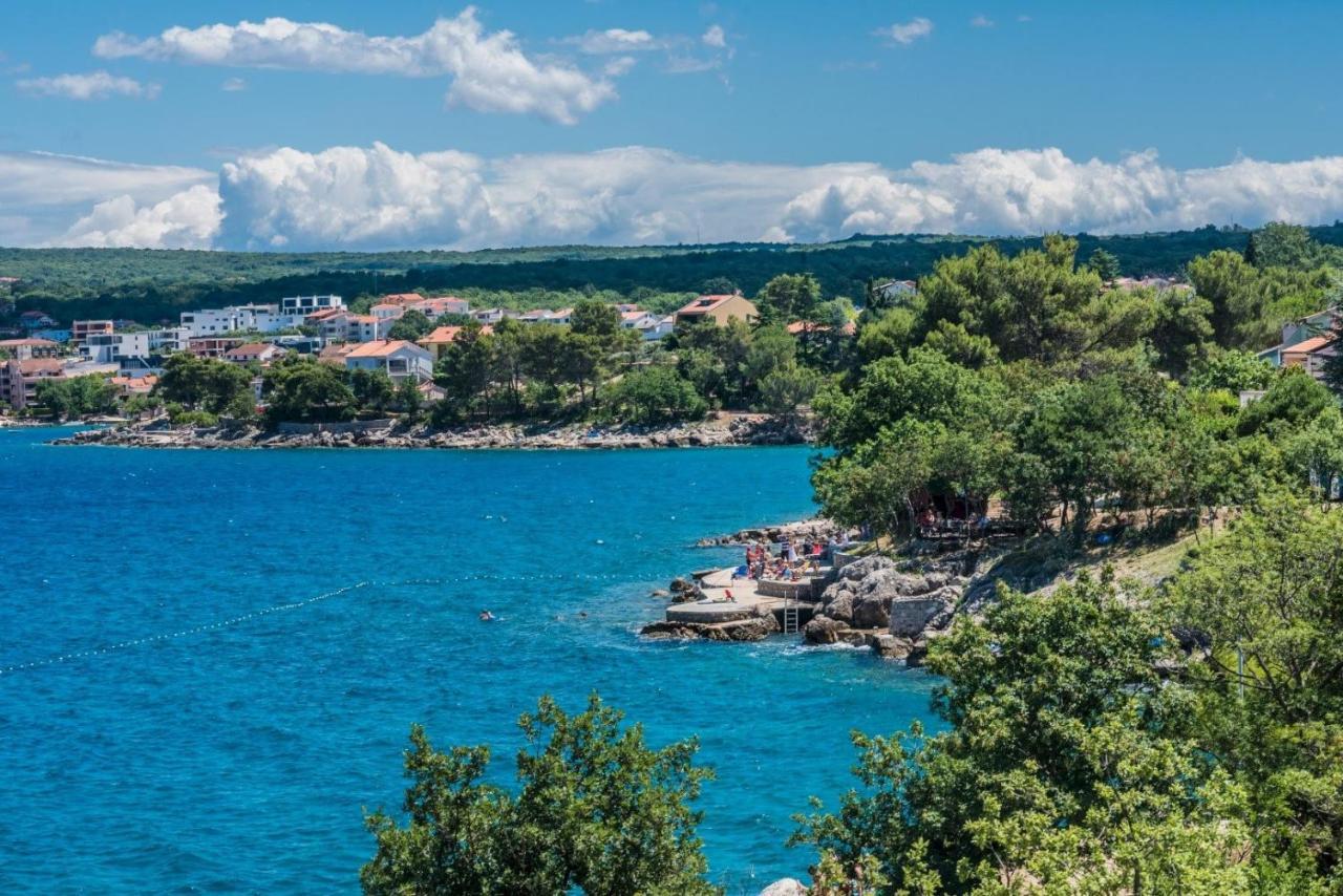 Apartments Iskra Малинска Экстерьер фото